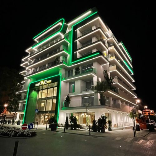 Caole Venezia green contour